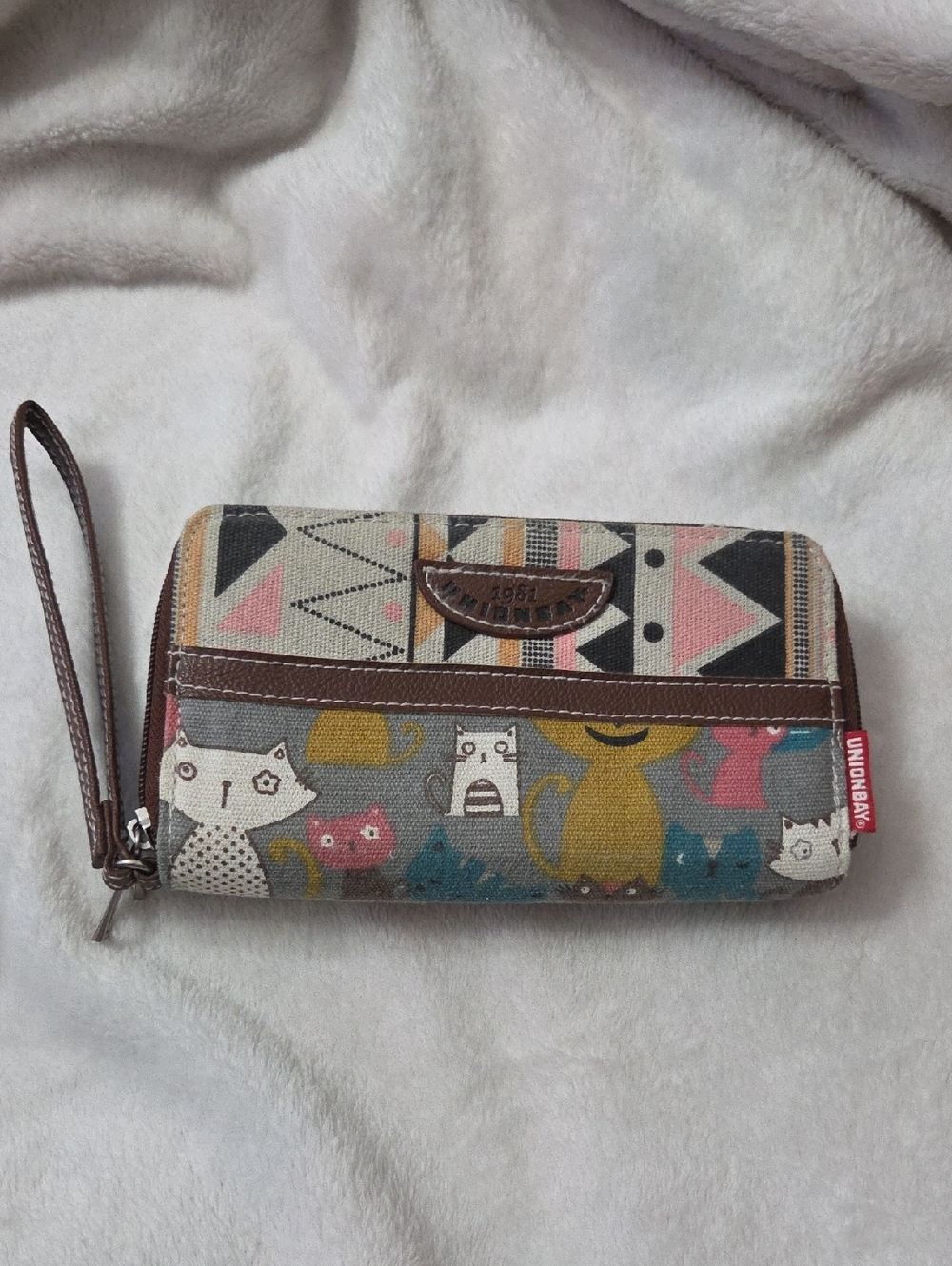 Unionbay Cat Long Wallet
